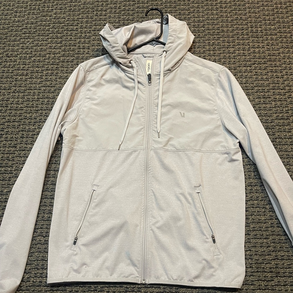 Vouri Active Hoodie Size Medium Light Grey